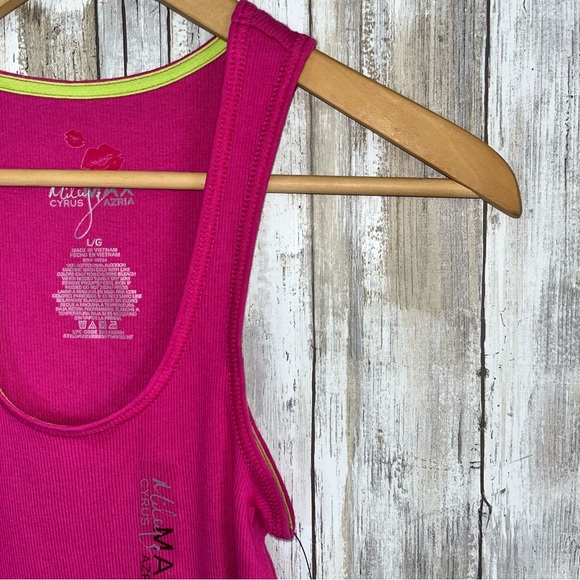 ✨ RARE FIND: NWT Miley Cyrus x Max Azria Y2K Ribbed Tank ✨ Large - Picture 2 of 4
